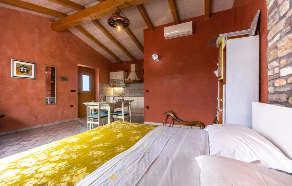 Studio Apartment Umag Bagian luar foto